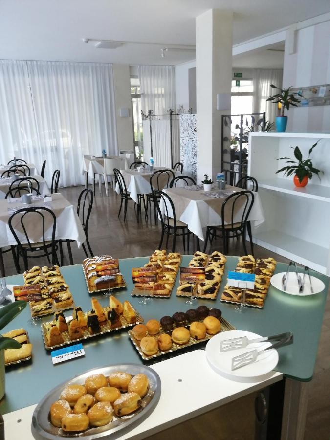 B&B - Meuble' - Hotel " Cordiale " 미사노아드리아티코 외부 사진