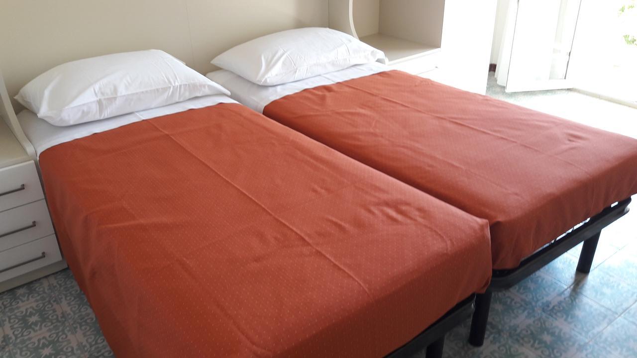 B&B - Meuble' - Hotel " Cordiale " 미사노아드리아티코 외부 사진